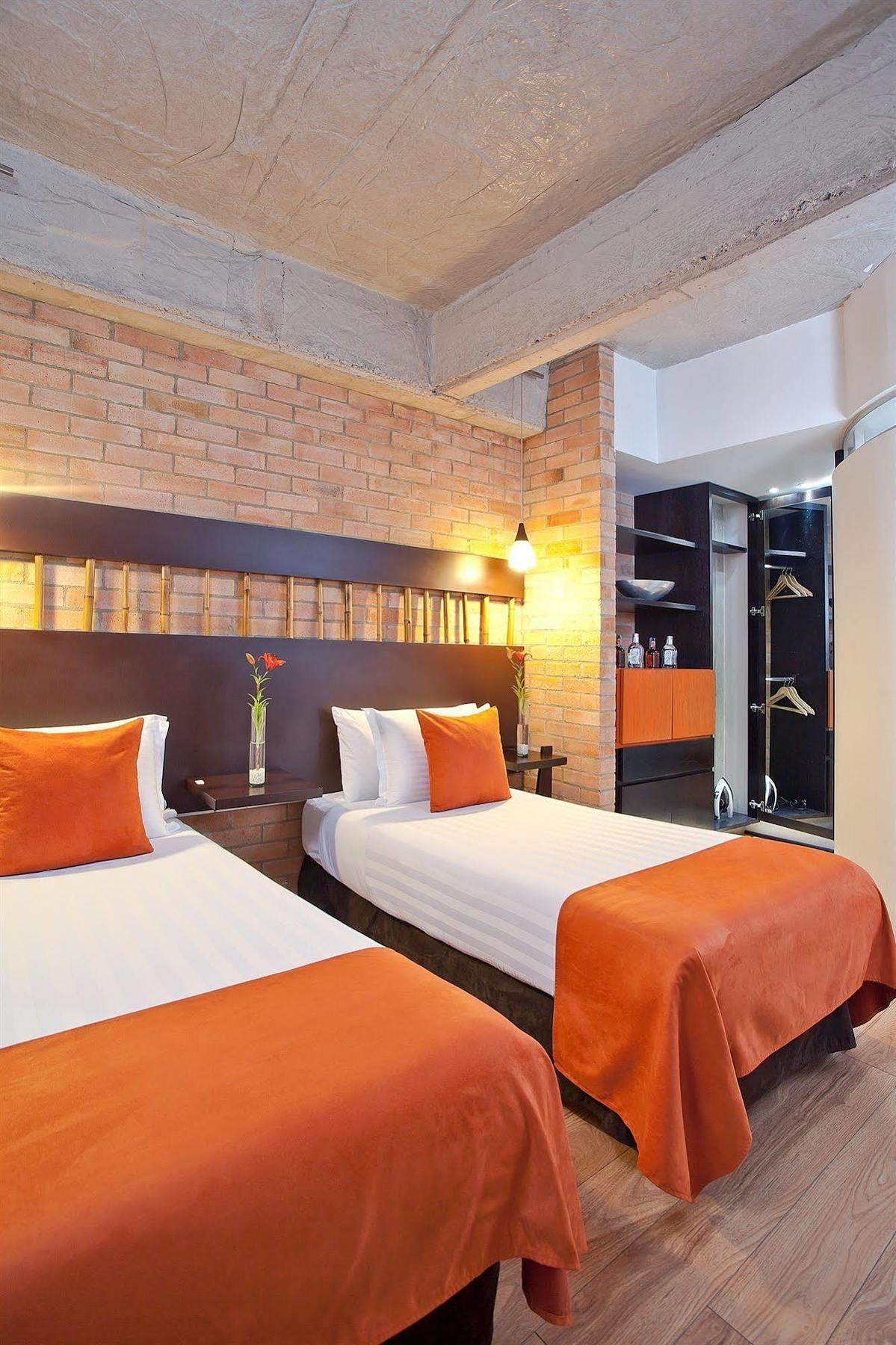 Estelar Apartamentos Aeropuerto Bogotá Exteriör bild